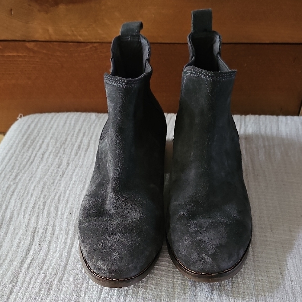Toms Gray Suede Ankle Boots
